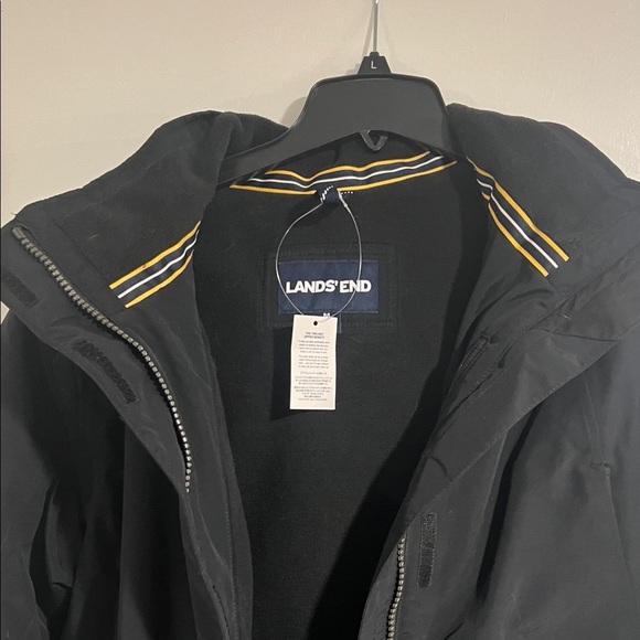 Lands' End Classic Black Coat - Picture 6 of 7